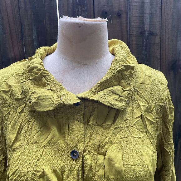 CHALET ET CECI KEHLANI Chartreuse Crinkled Convertible Collar SHIRT TOP XL - Picture 2 of 9